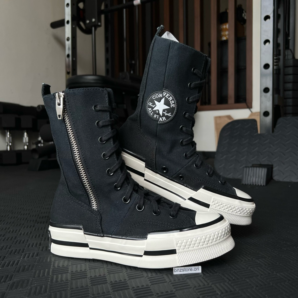 Sepatu Sneakers Wanita Converse Chuck 70 Plus Xhi Black/White/Egret