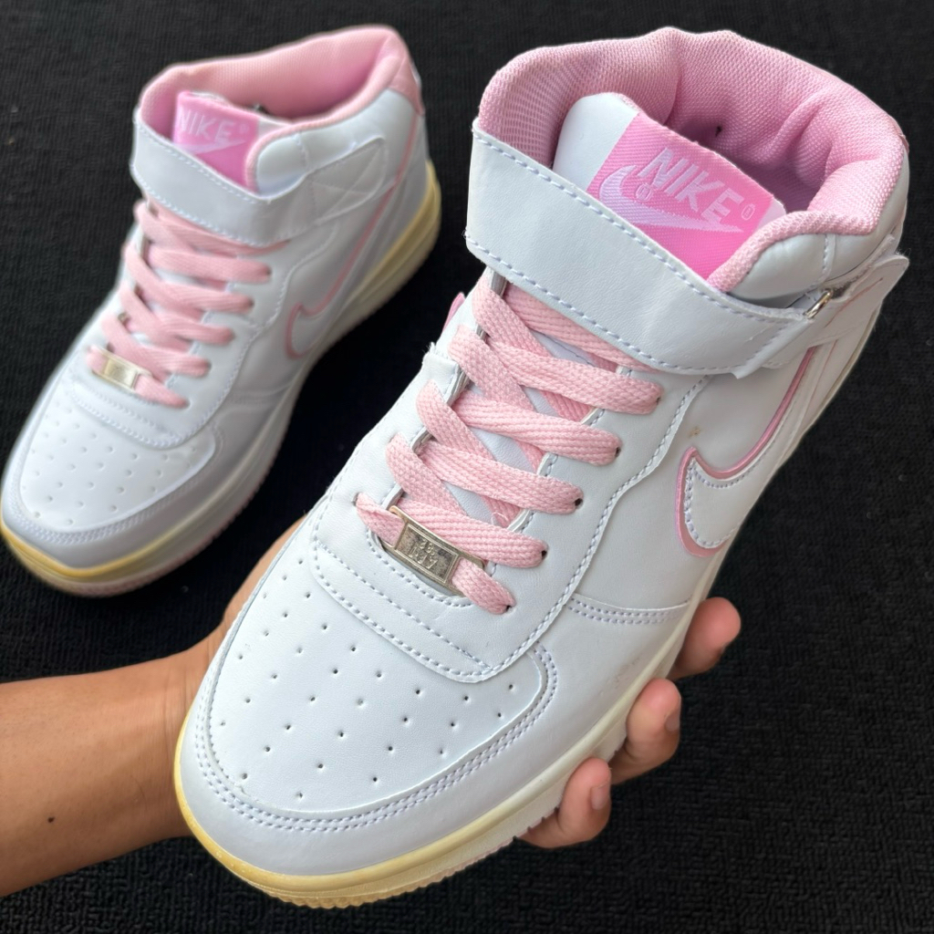 sepatu NIKE AIR FORCE size 40 Insole 25cm