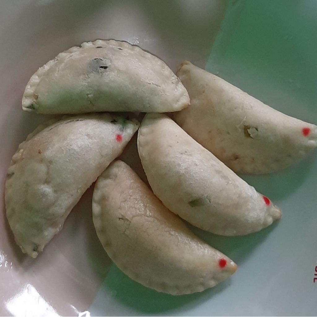 Cireng isi usus pedas mercon isi 10 pcs