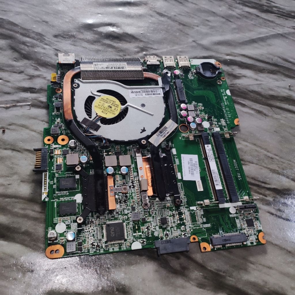 motherboard Mainboard Mobo normal laptop hp pavilion 14-N033TX core i5 gen4