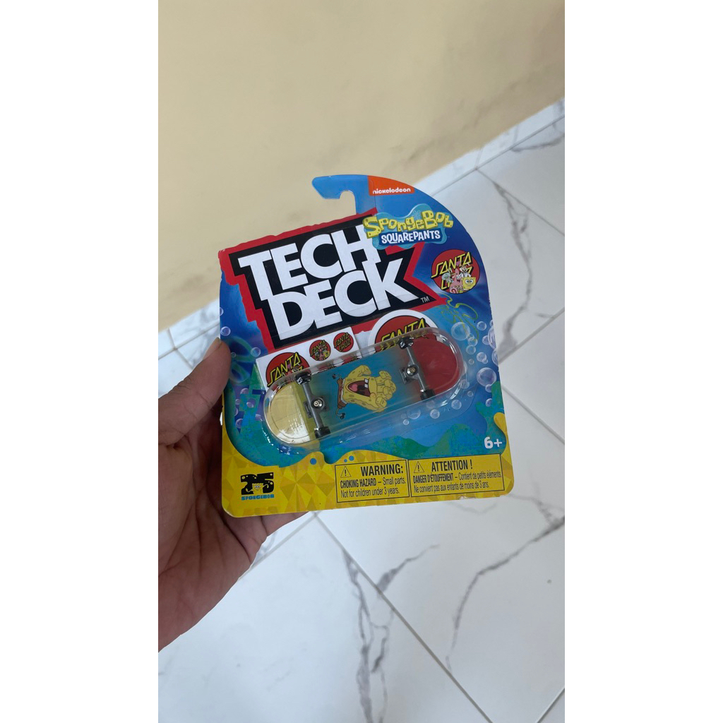 Tech Deck Santa Cruz x Spongebob Square Pants Hand Mighty