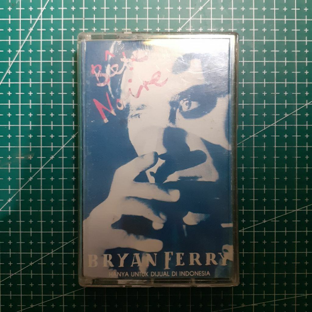 Kaset Bryan Ferry - Bête Noir