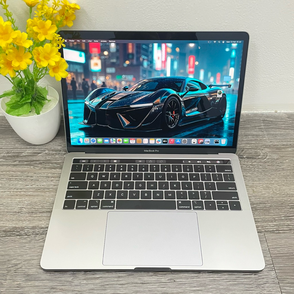 MACBOOK PRO RETINA 2018 13INCH RAM 16GB SSD 1TB INTEL CORE I7