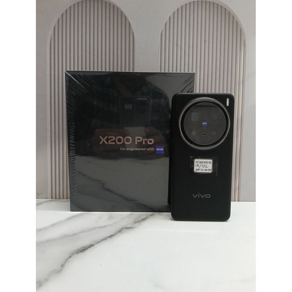Vivo x200 pro 5g 16/512 second