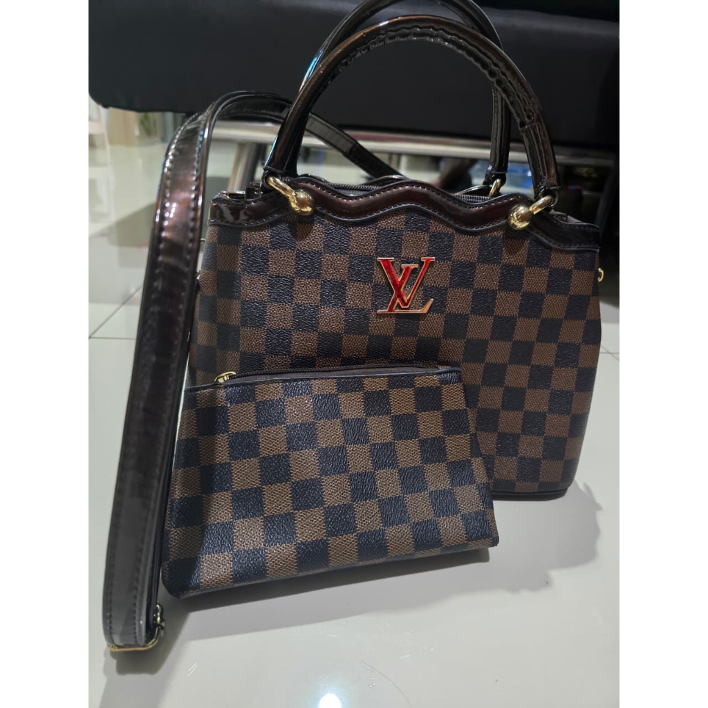 (PRELOVED) Woman HandBag / Shoulder Bag / Sling Bag