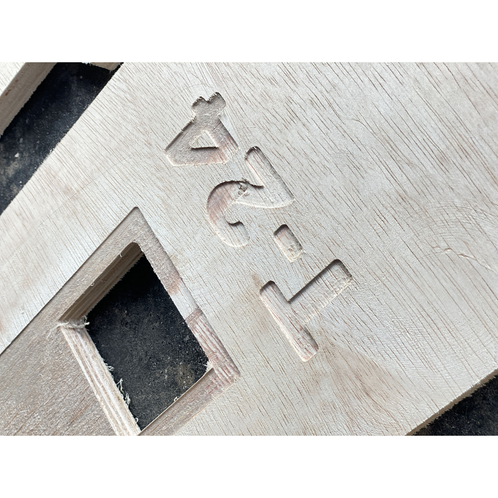 POTONGAN BOX SPEAKER T24