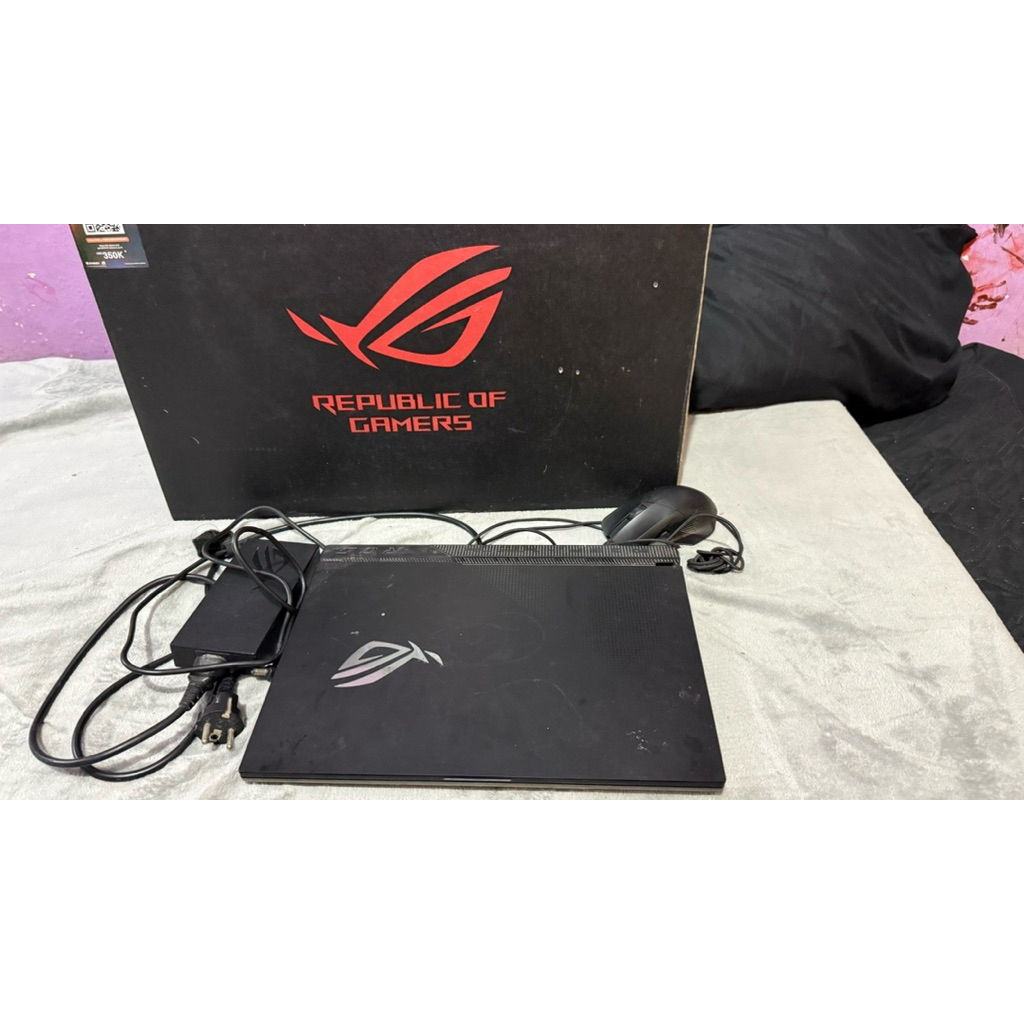 Asus ROG Strix Scar 15 G533QS AMD Ryzen 9/Nvidia RTX 3080 16GB Vram/Laptop Gaming High end