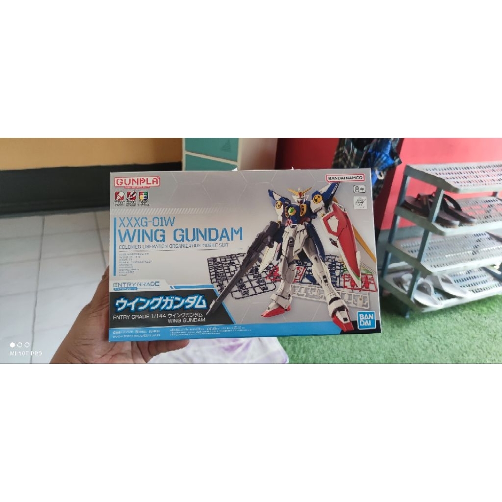 Entry Grade Wing Gundam Bandai