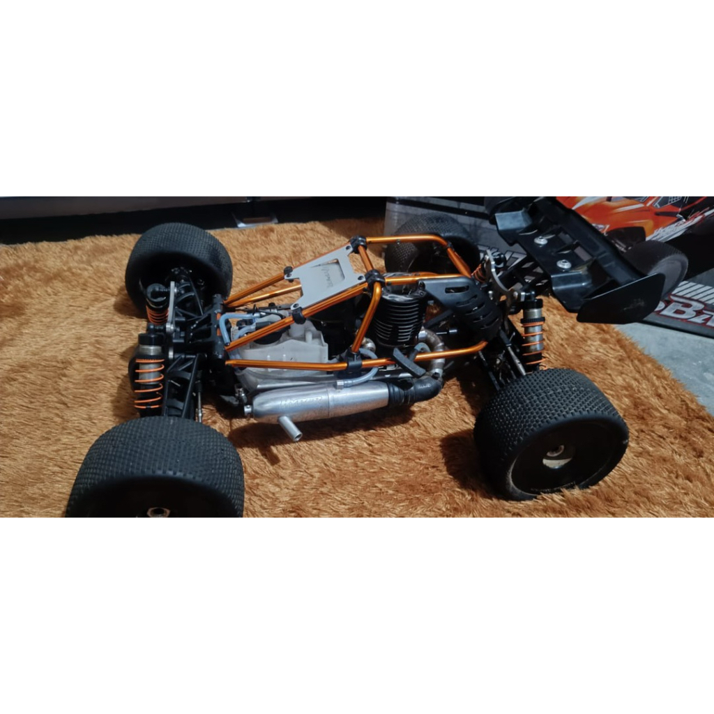 rc hobao truggy  nitro engine