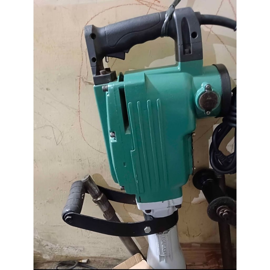 Jack hammer bobok beton NRT-PRO barang second kondisi normal siap pakai