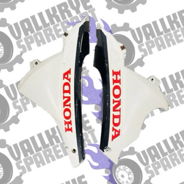 Vallkrye Sparepart - UNDERCOWL DEK LUMPUR HONDA CBR 250 k33 - (SATU SET) - ORIGINAL SECOND