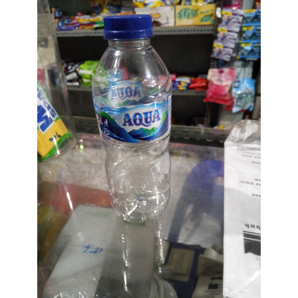 Botol kosong Aqua mini