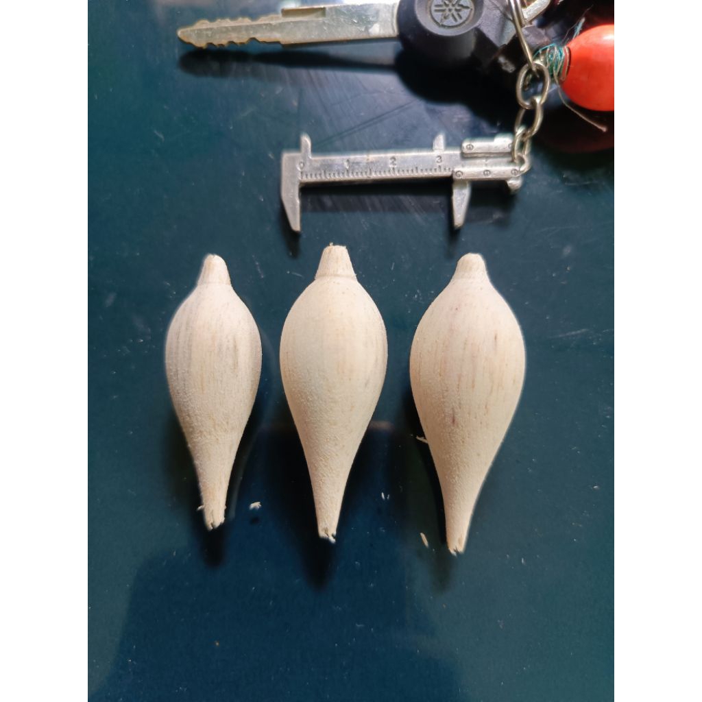 KAMBANGAN/KUMBUL/PELAMPUNG MENTAH GUCCI KAYU BALSA