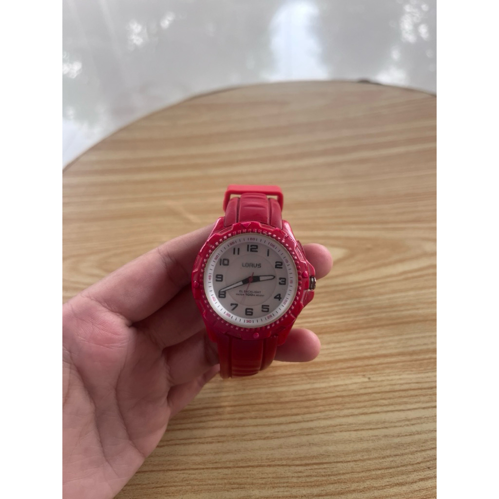 jam tangan lorus