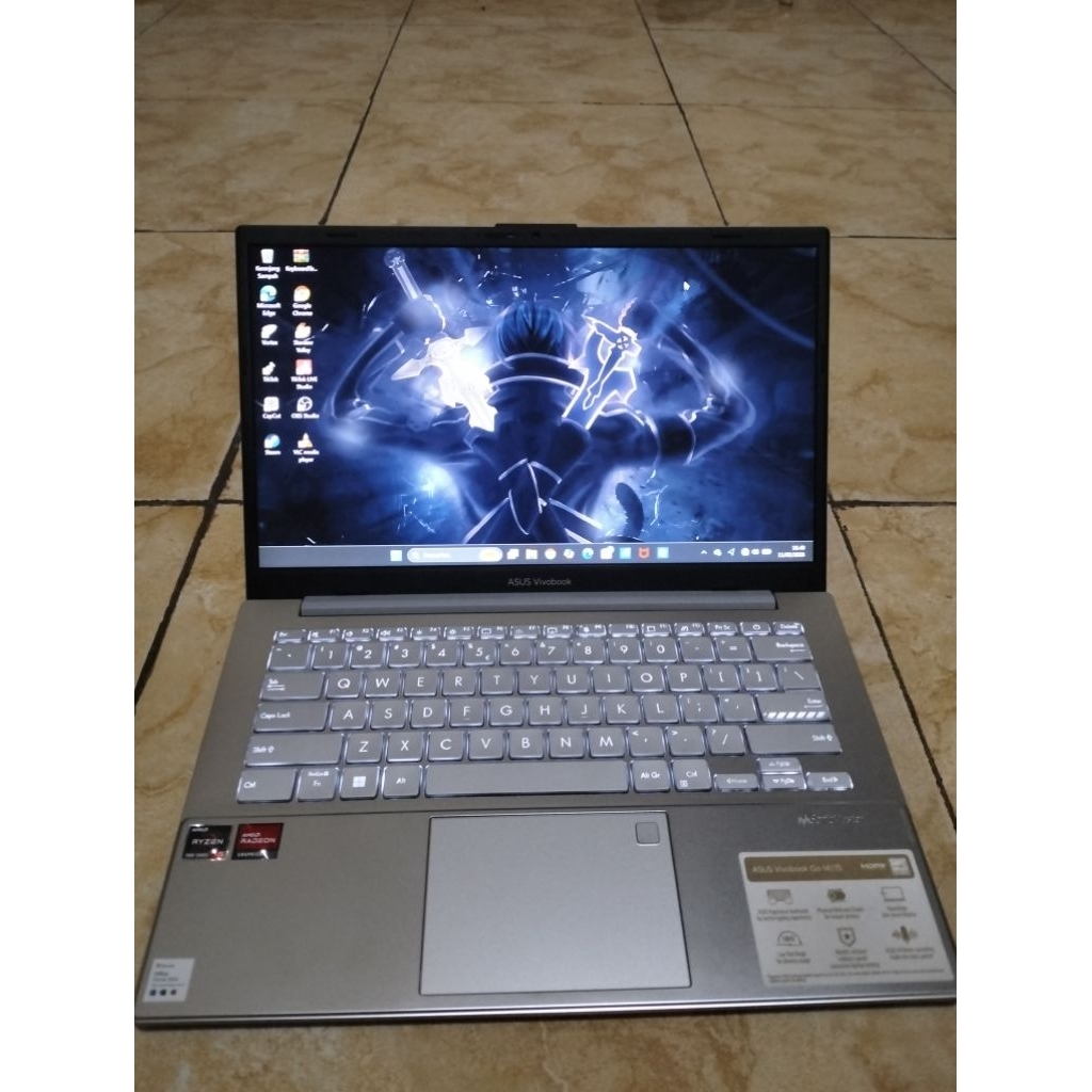 Asus Vivobook Go14