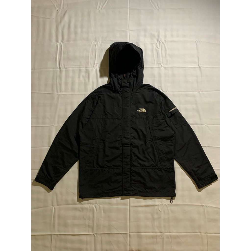 Jaket TNF Saku Samping