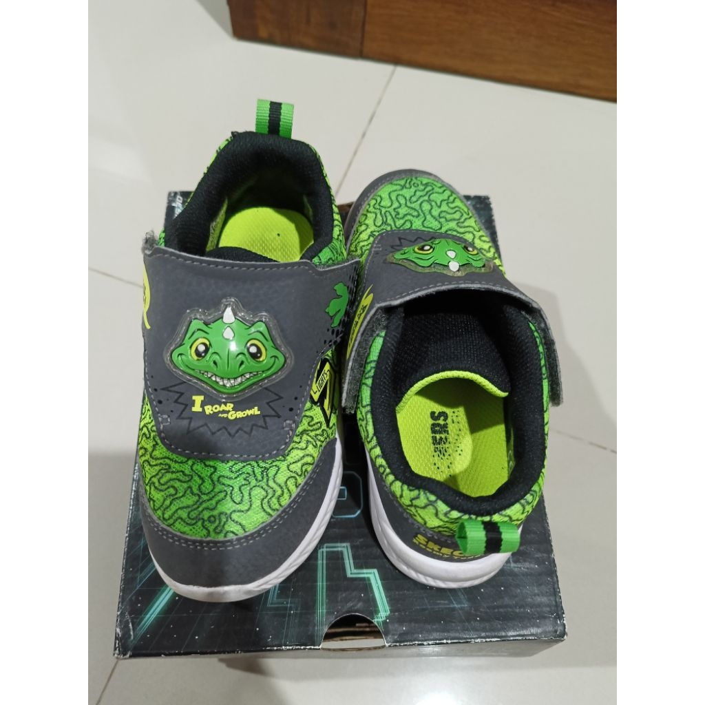 Preloved Skechers Anak laki