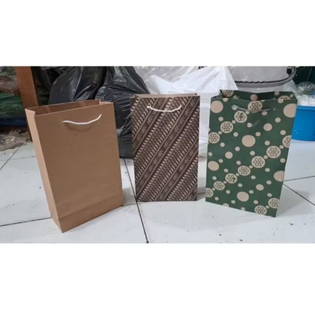 (ISI 12 BIJI) TAS KERTAS WAFER POLOS COKLAT 15x7x25 / PAPER BAG / TAS HAJATAN KERTAS