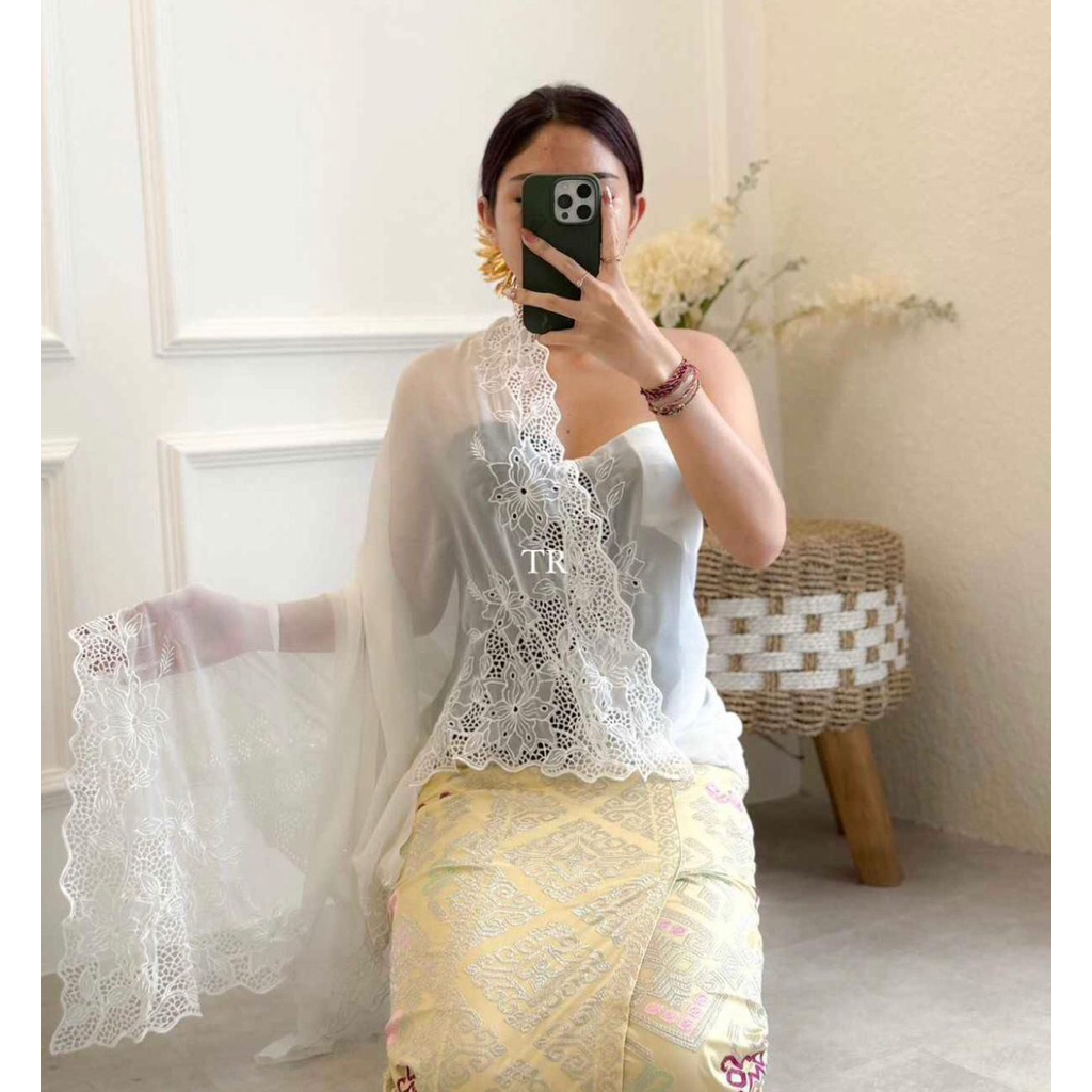 kain kebaya bordiran / kebaya bordir / kain bordiran kebaya premium