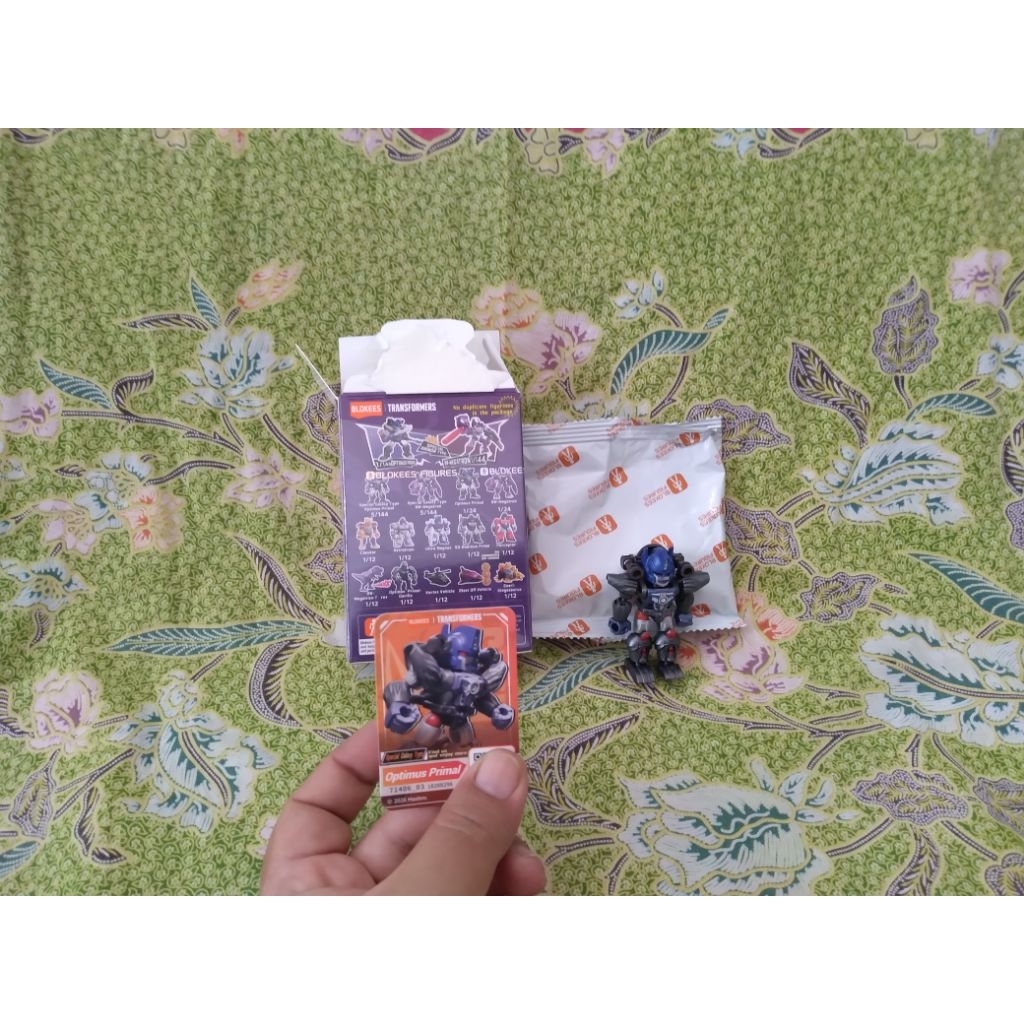 okees transformers DV 06 secret optimus primal