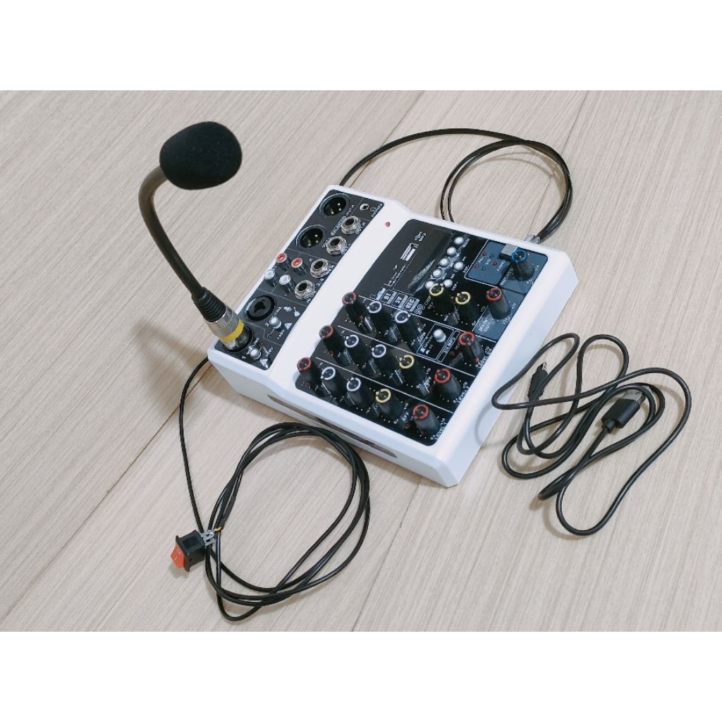 MIC MEJA MIXER 99 EFEK DIGITAL