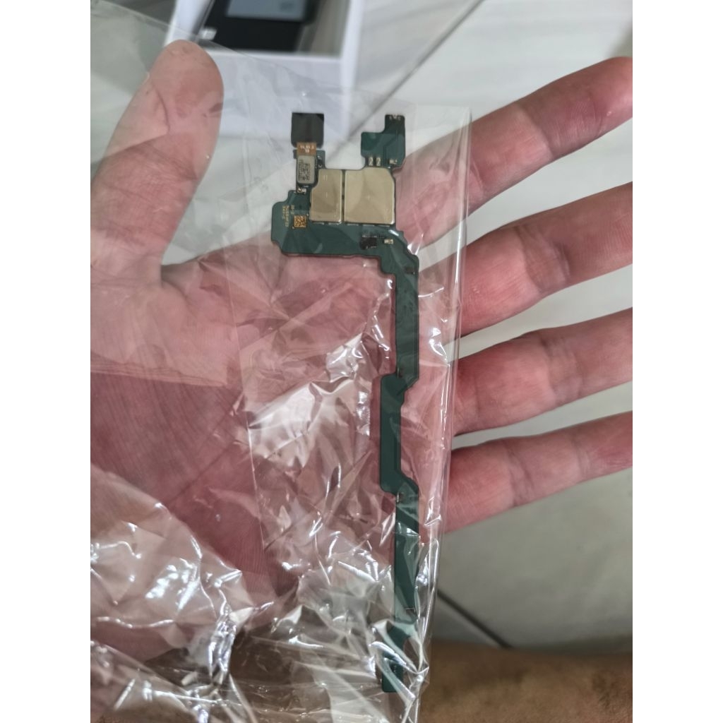 Mesin depan samsung z fold 4