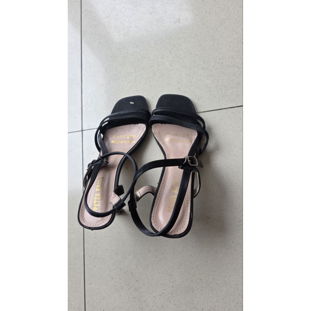 Preloved sepatu perempuan | sepatu wanita | merk peter keiza | warna hitam | koleksi pribadi