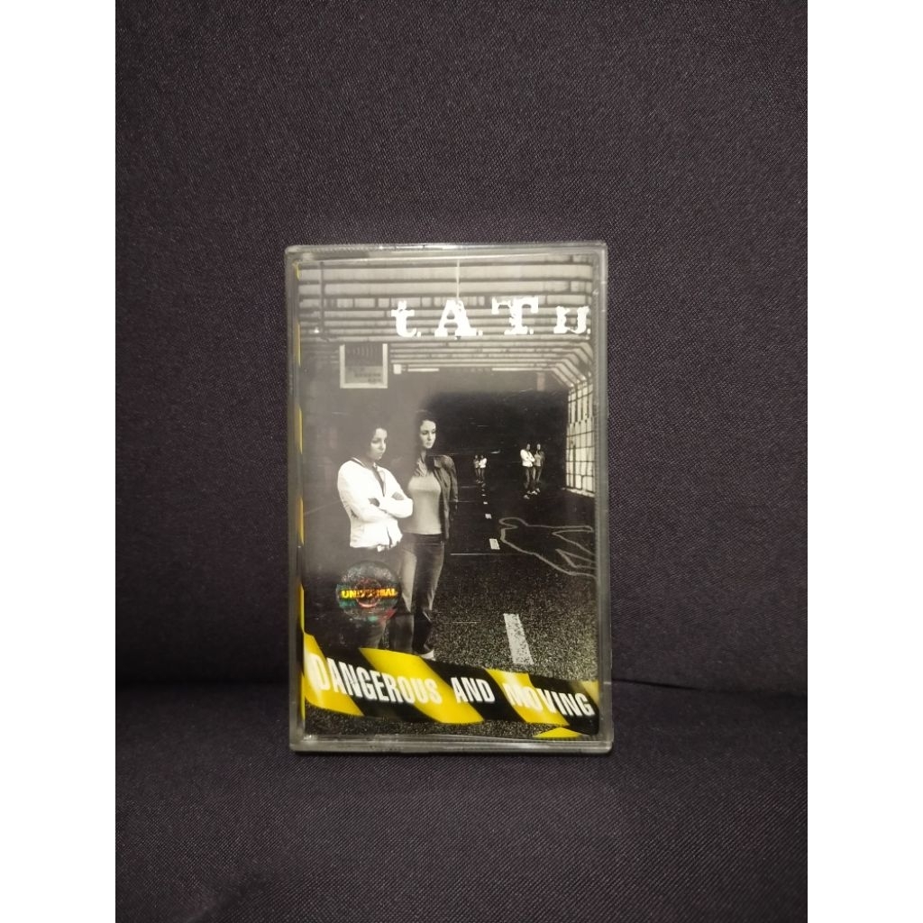 Kaset pita TATU album Dangerous and Moving