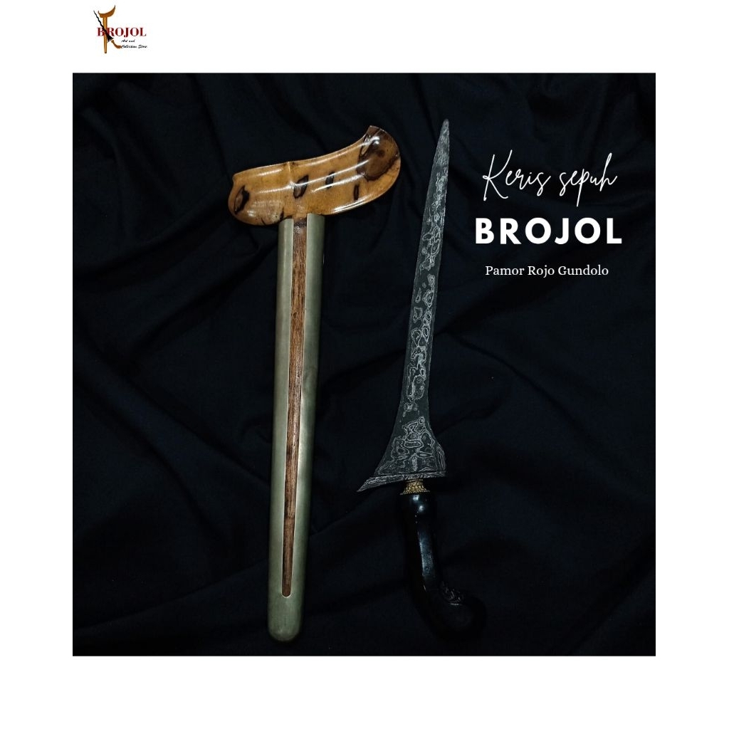 Keris Sepuh Brojol pamor Rojo Gundolo warangka Gayaman solo kayu timoho pendok blewah