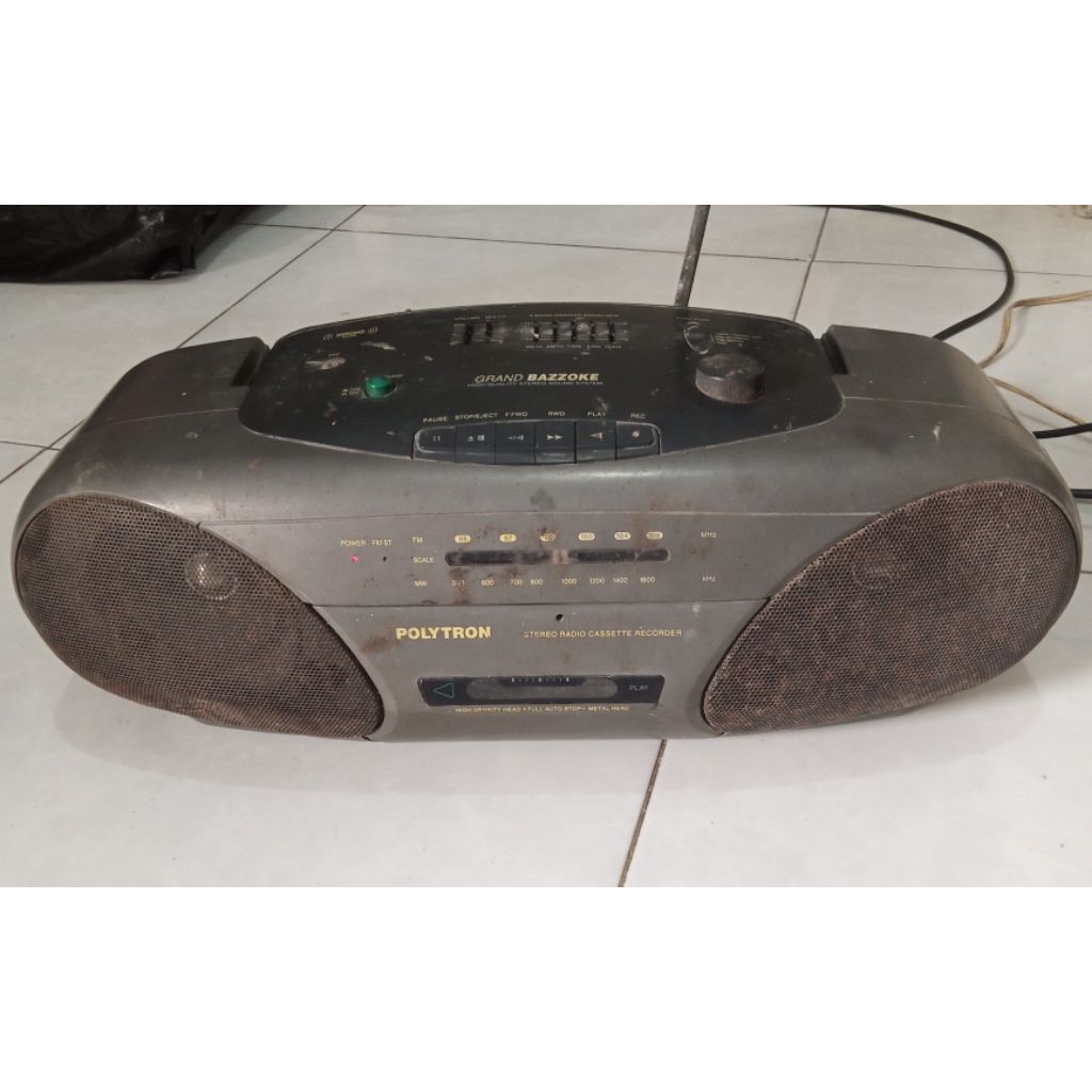 tipe radio compo Polytron minus