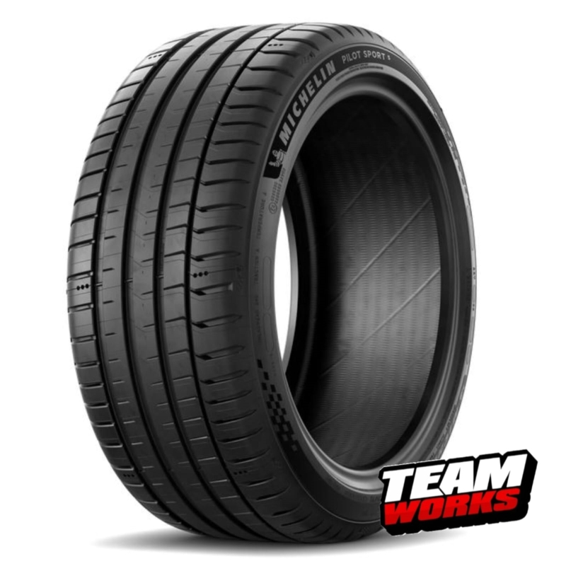 BAM  MOBIL MICHELIN PILOT SPORT 5 UKURAN 245 40 R19 BAN MOBIL RING 19 IMPORT MURAH