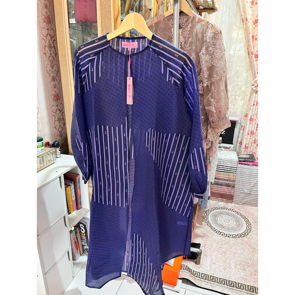 NEW Outer Nada Puspita x Barbie (size M)