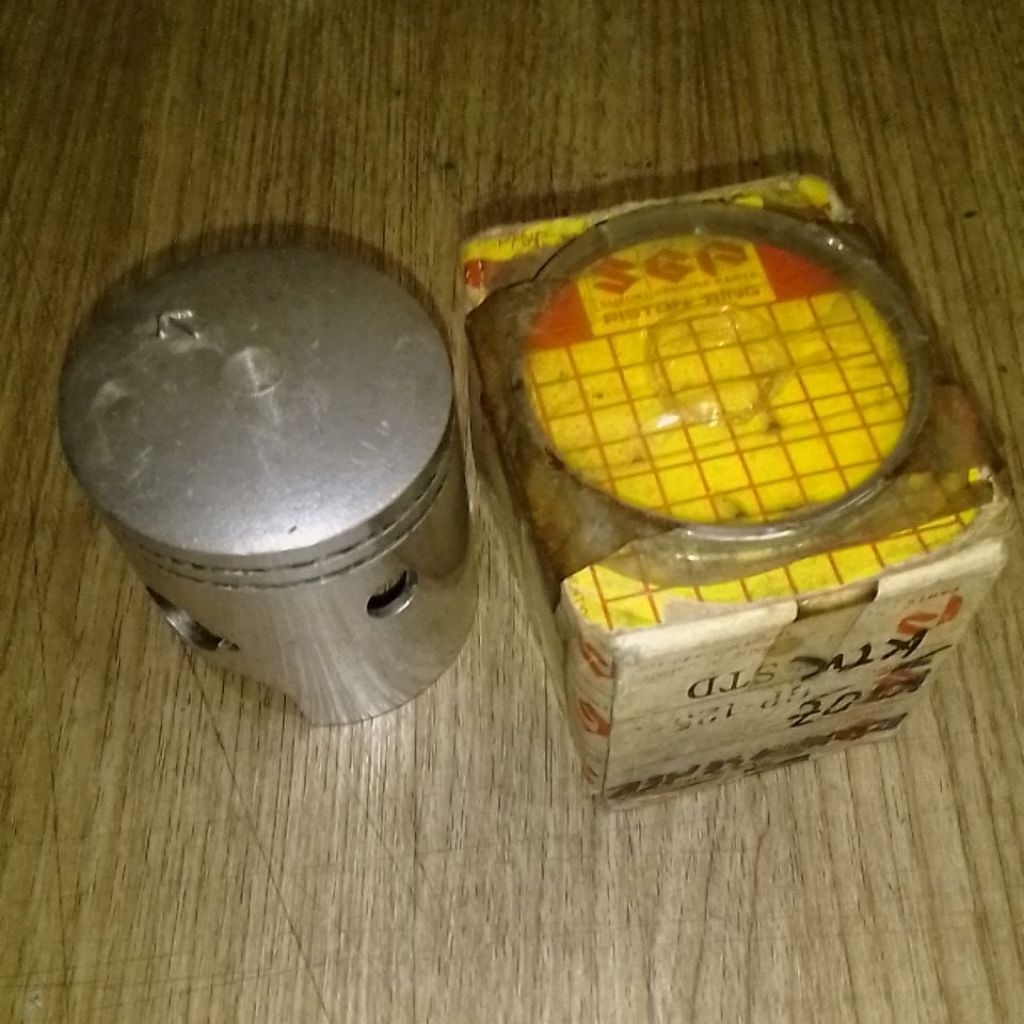 Piston seher seker plus Piston ring ring seher PAKET KIT SUZUKI TRZ 125 KATANA / GP125 GP 125 /TRS 1