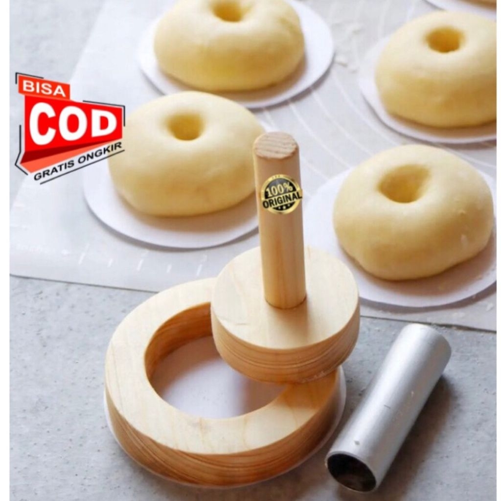 Alat cetakan donat kayu