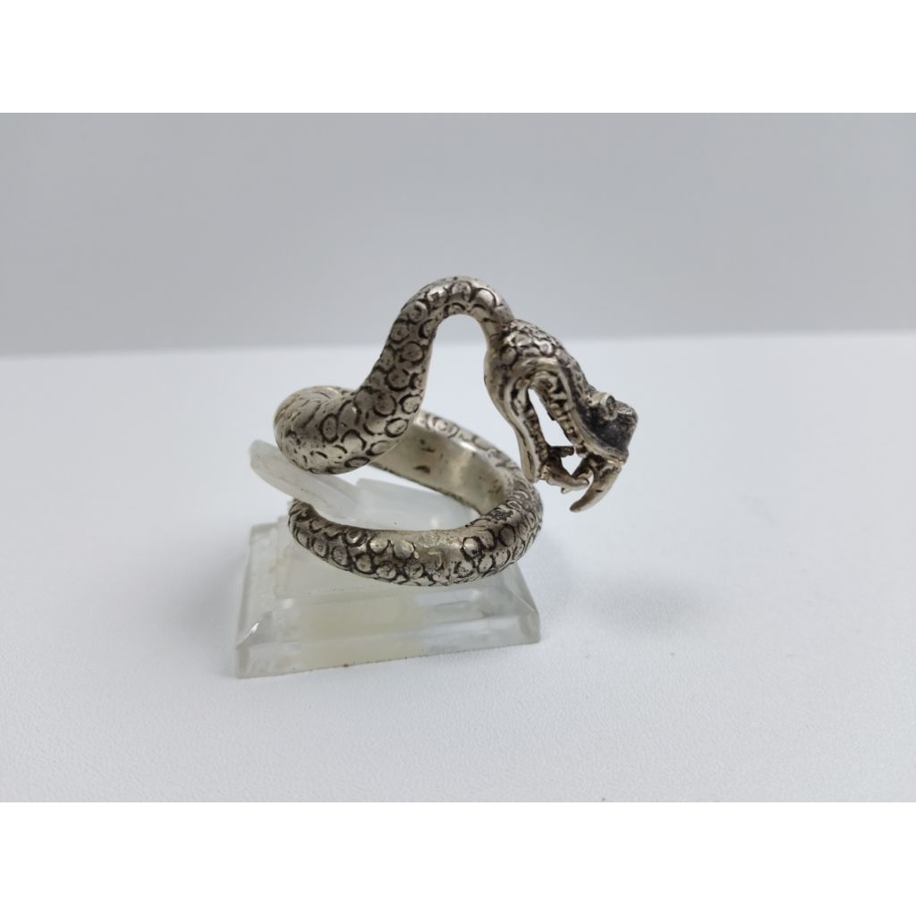 cincin ular perak viper gibug