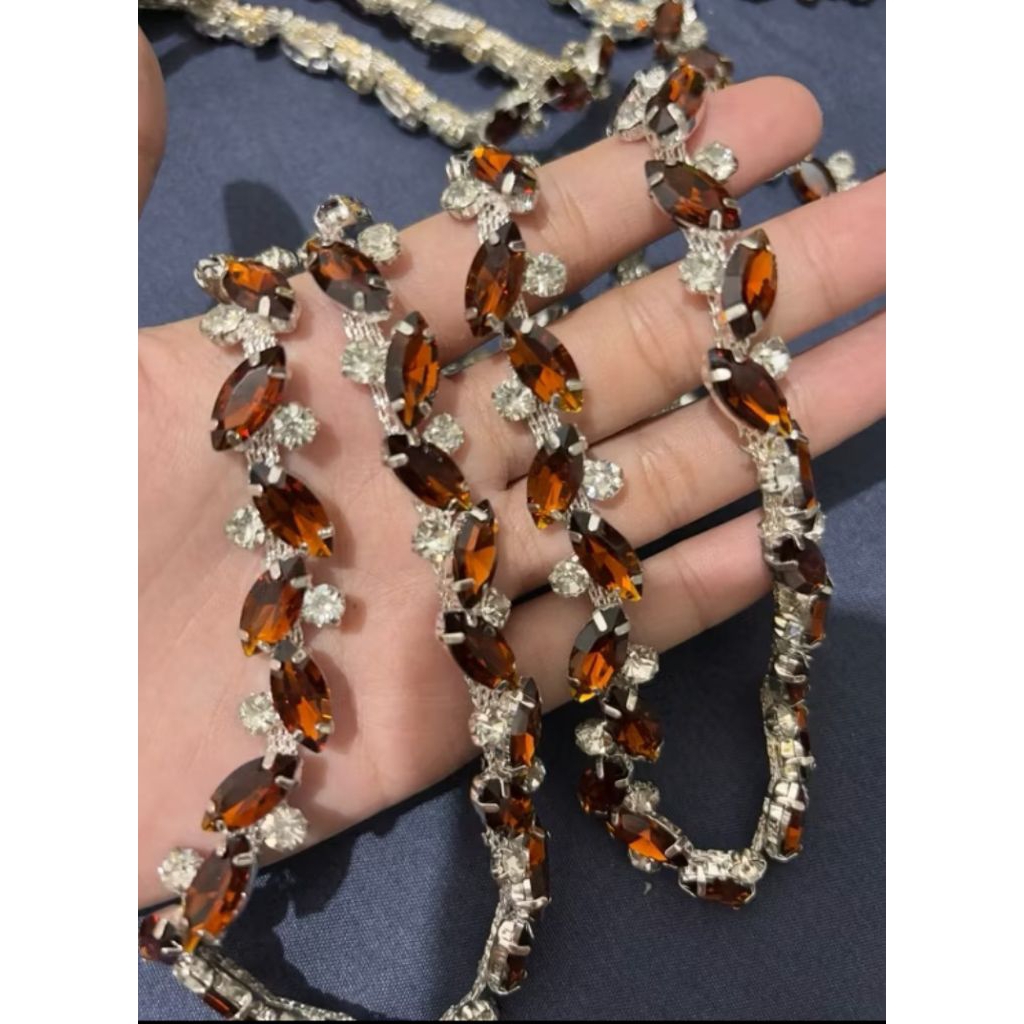 SWAROVSKI Meteran/Payet Meteran harga per 10CM