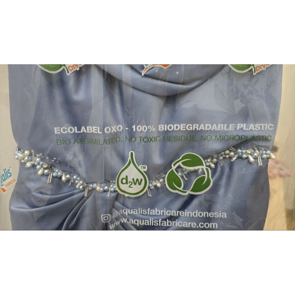 dress pesta dusty blue