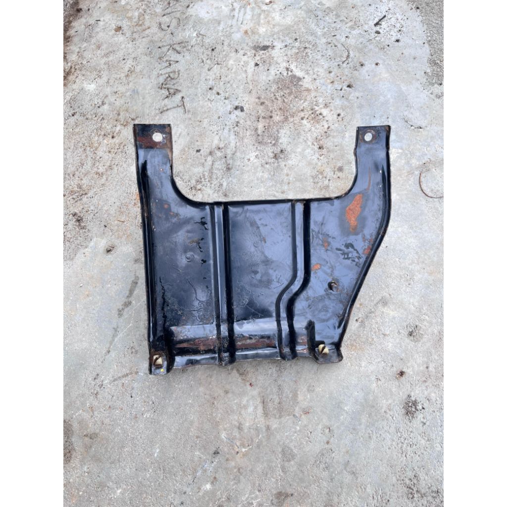 bracket dasboard dasbor Mitsubishi canter original bekas
