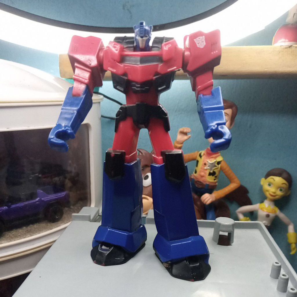 TOYS OPTIMUS HASBRO MCD HAPPY MEAL