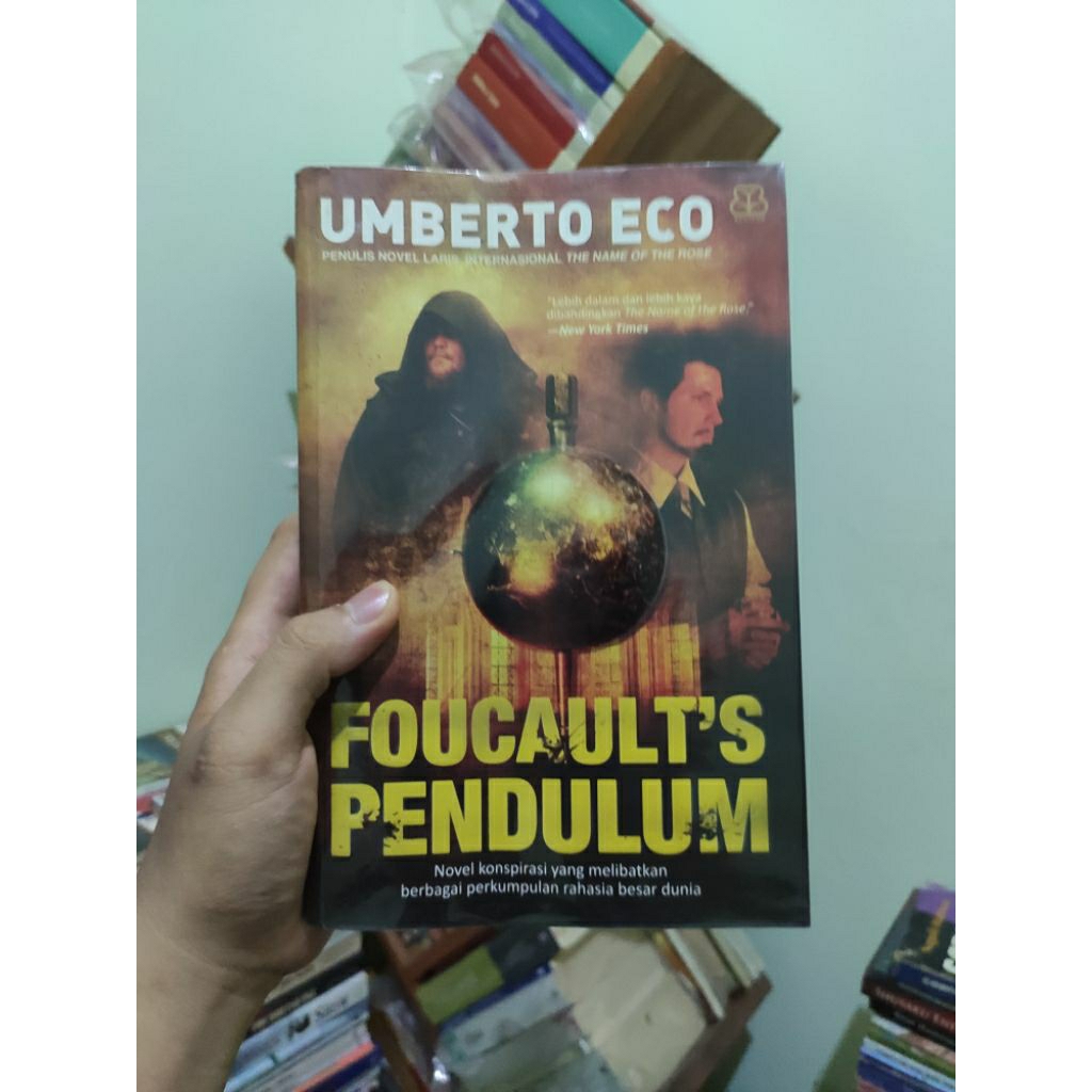 [PRELOVED ORI] Foucault's Pendulum - Umberto Eco Buku Bekas