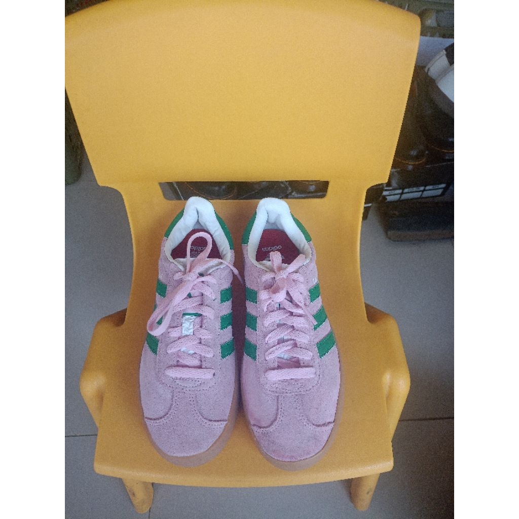 sepatu second Adidas gazelle