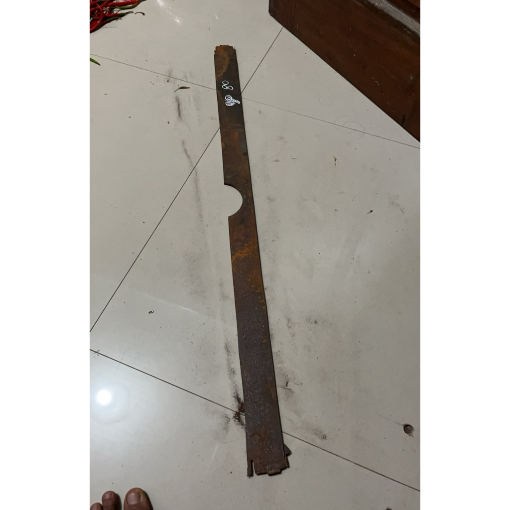 gergaji batu atau somel batu bahan pande besi / bahan bilah tebal 5mm panjang 80cm
