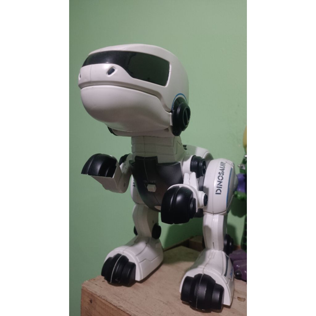 ROBOT DINO (RC OFF DISPLAY)
