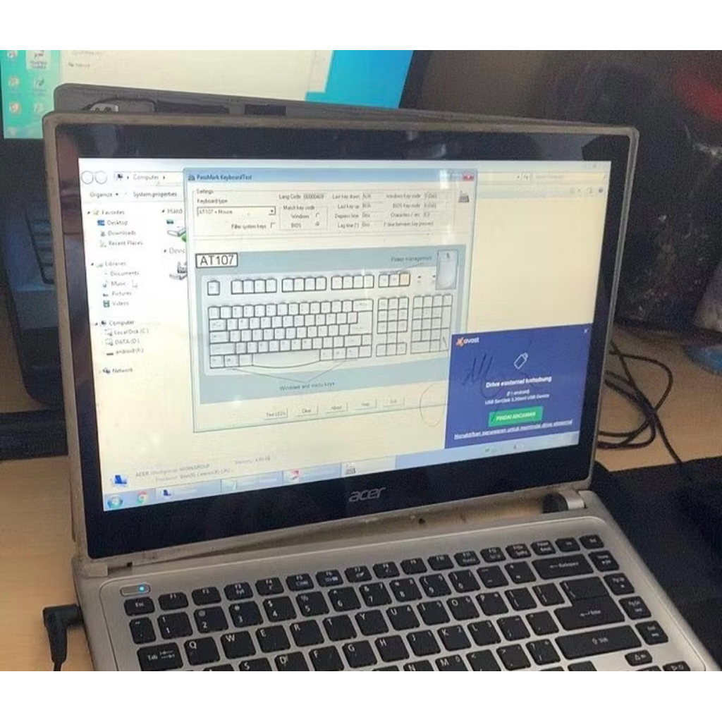 LCD dan Touchreen Acer v5-431P bekas Normal tested