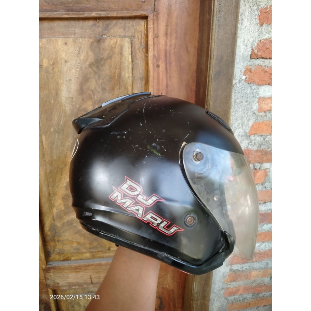 helm KYT DJ maru bekas