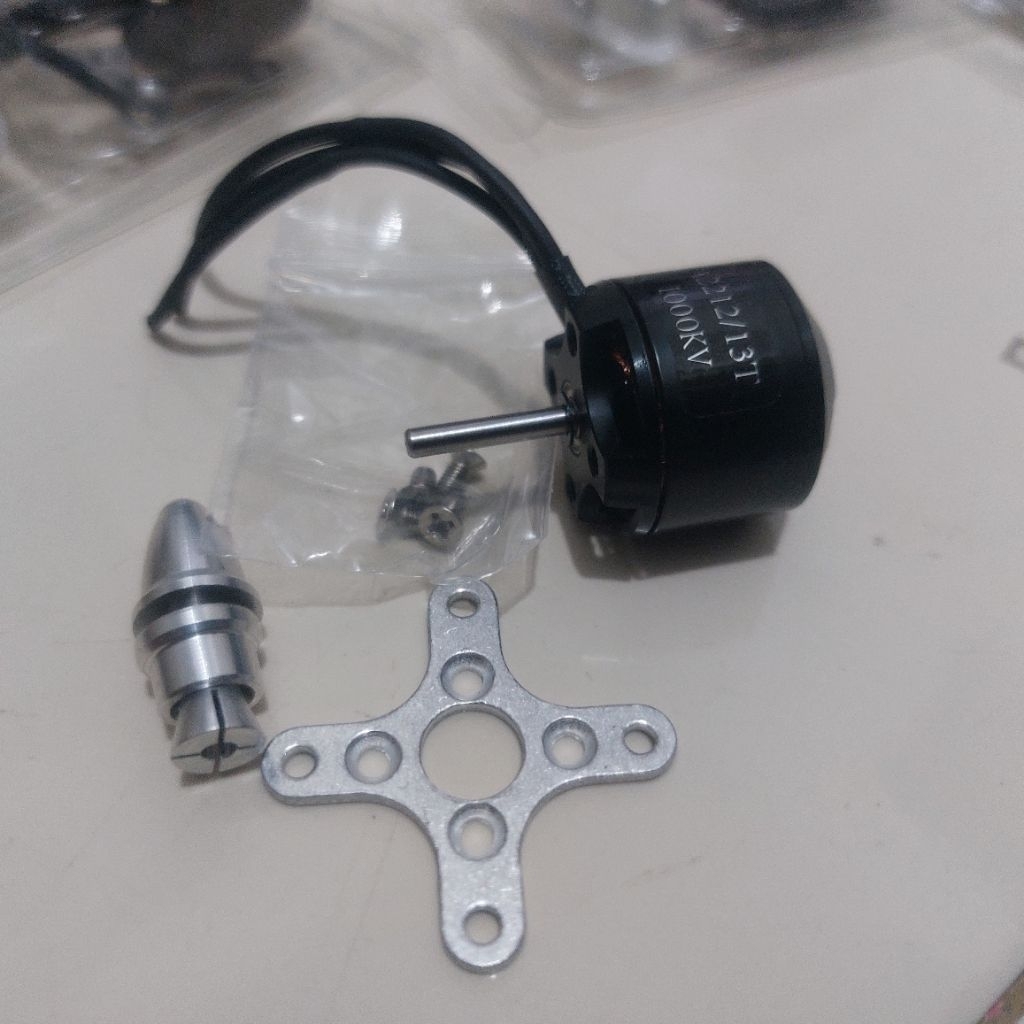Dinamo Brushless A2212 13T 1000KV