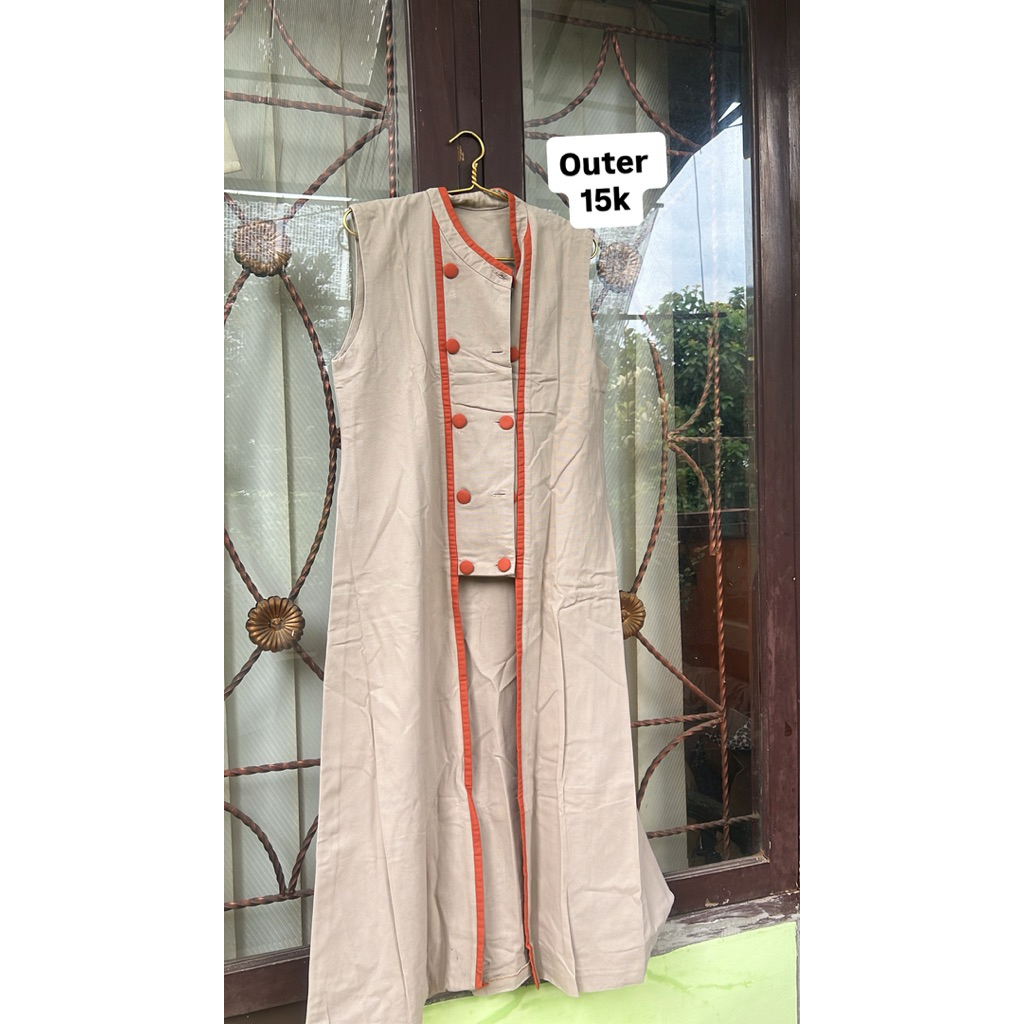 gamis putih wanita muslimah kemeja celana bw jaket uniqlo nevada kaos outer