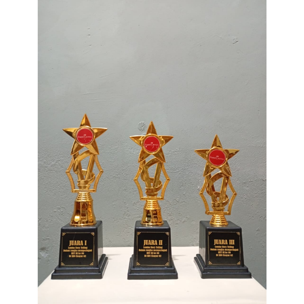 PIALA SET FIGUR BARU/PIALA SET FIGUR PRAMUKA/PIALA SET MURAH/PIALA SET DAPAT 3 PIALA