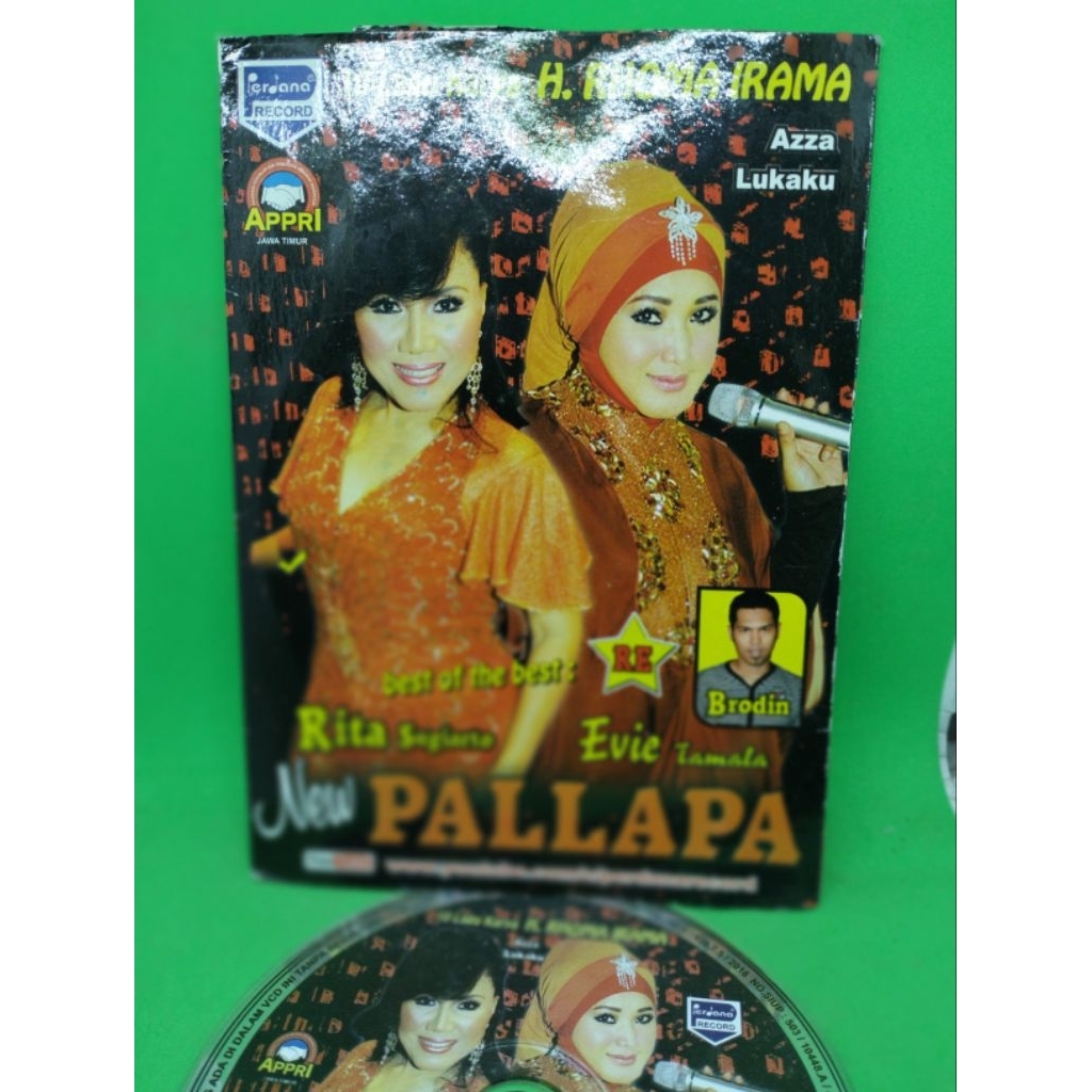 VCD RITA SUGIARTO dan EVIE TAMALA