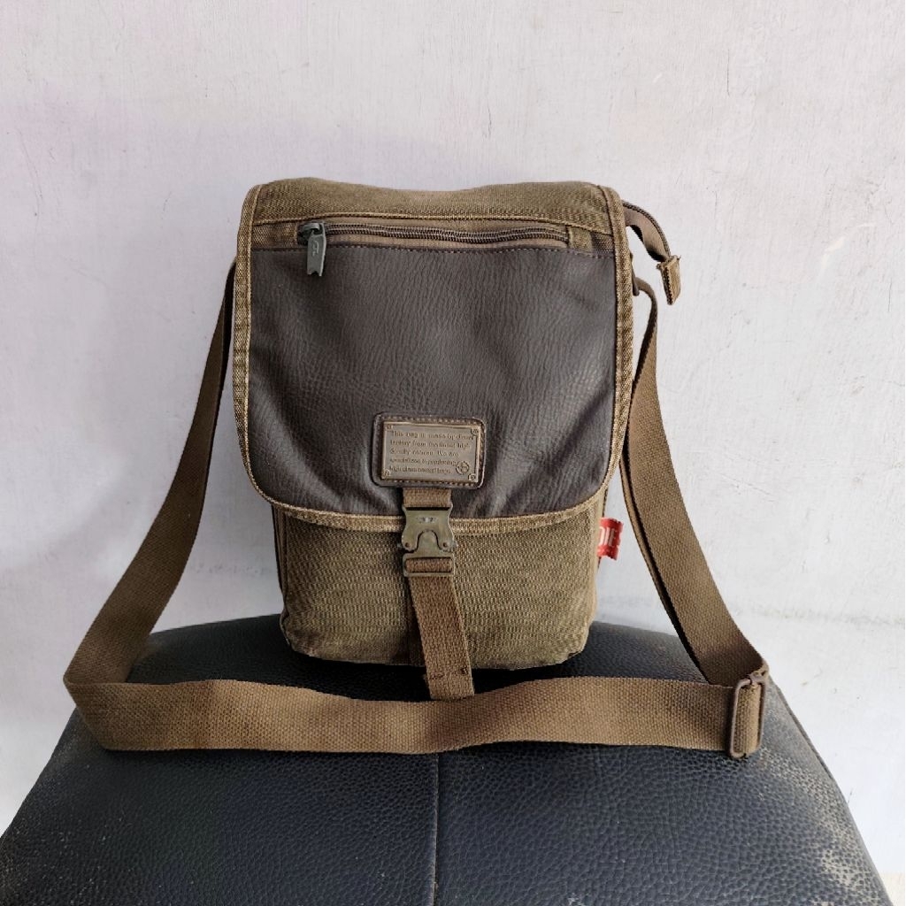 Diesel Sling Bag /tas selempang Diesel denim